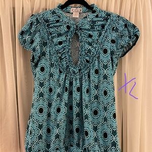 Keyhole blouse